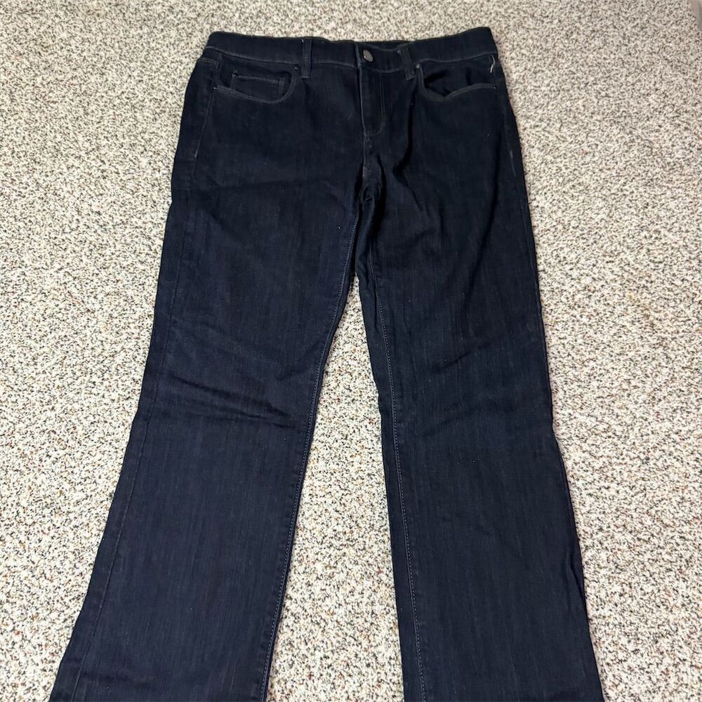 Ann Taylor Women's Bootcut Jeans Size 6 Dark Blue Comfortable Stylish​
